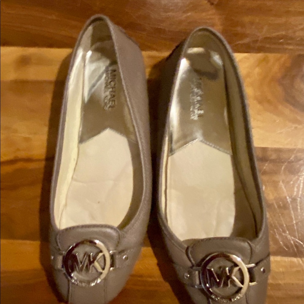 Michael Kors flats